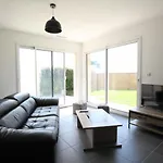 Holiday home L'oree Du Bois Livron